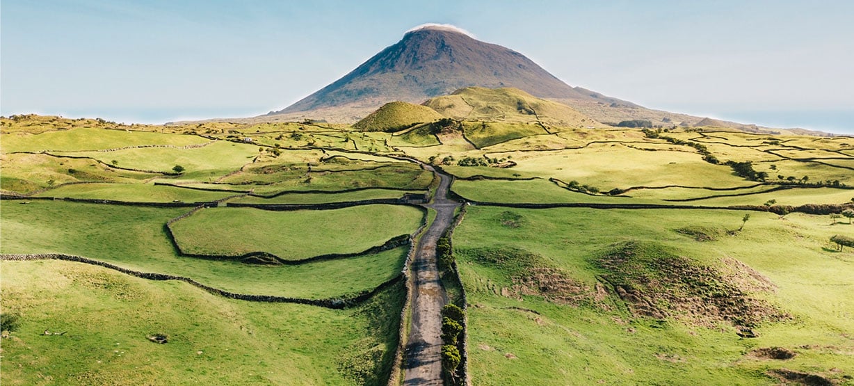 lakeroad to volcano pico island